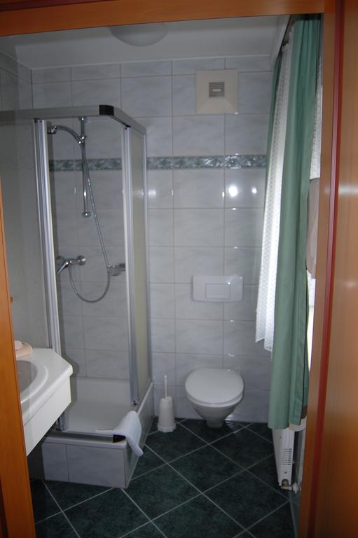 Gasthof Grabenwirt Irdning Room photo