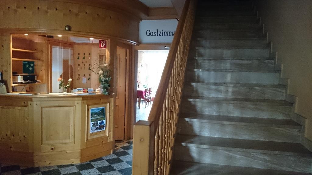 Gasthof Grabenwirt Irdning Exterior photo